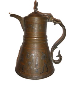 Cafetière Dallah en laiton de style moyen-oriental, persan et arabe moderne |   Poignée de cafetière islamique en métal, forme croissant, pour théière turque - Product Image 1