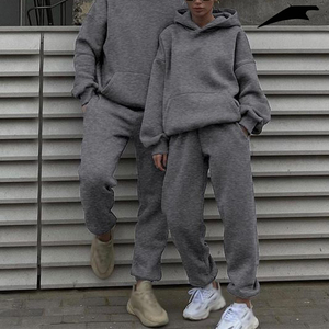 Conjunto Deportivo Unisex Gris con Capucha, 100% Algodón, Transpirable, 2 en 1, Manga Larga, Color Sólido, Corte Regular, Informal, para Invierno, con Bolsillos Laterales - Product Image 1