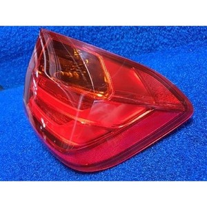 ไฟท้ายขวามือสอง ซีรีส์ 3 รุ่น 737278402 - Product Image 3