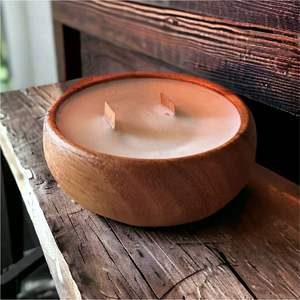 Bougie décorative en cire aromatique sculptée à la main en forme de bol rond en bois - Bougie multi-mèches pour centre de table et décoration de mariage - Product Image 4