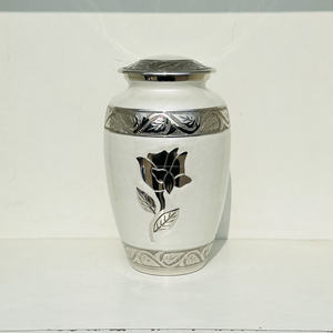 Urnes funéraires en aluminium gravées de roses Meena, couleur blanc nacré, pour cendres humaines, grande taille, en métal de haute qualité, souvenir funéraire américain, vente en gros - Product Image 6