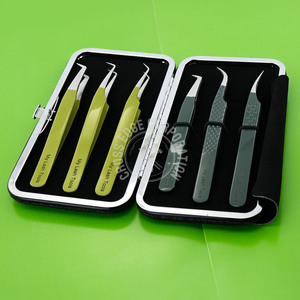 Pinzas Profesionales para Pestañas con Punta de Fibra, Curvatura de Luna, para Extensión de Pestañas en Abanico, Antideslizantes y Ligeras - Product Image 1