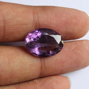 Pierres précieuses d'améthyste naturelle de fabrication indienne, taille ovale, couleur violette, pierres brutes pour la création de bijoux fins, facettées et calibrées. - Product Image 1
