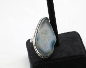 Bague réglable en pierre Druzy pour femme – Bague en cristal Druzy en argent allemand faite à la main, bijoux bohèmes - Product Image 1