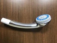 Douche à main de salle de bain portable de style moderne en ABS chromé, haute pression, économie d'eau, personnalisable, par Chung Long Plastic