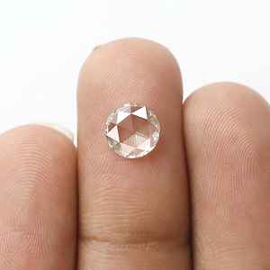 เพชรทรงกลมเจียระไนแบบโรสคัท น้ำหนัก 0.90 กะรัต เพาะเลี้ยงในห้องปฏิบัติการ สำหรับทำแหวน  มีเพชรเม็ดเดี่ยวทุกขนาด ราคาถูกจากผู้ผลิตในอินเดีย - Product Image 3