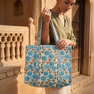 Custom <b>Block</b> Print Quilted Cotton Bohemian Lady Vintage Fashion Waterproof Tote Bag Chain Shoulder Strap Large Capacity Handmade - Product Image 4