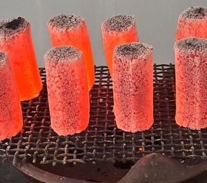 Briquetas de Carbón de Cáscara de Coco en Forma de Hexágono, Ecológicas, Hechas a Máquina, de Primera Calidad para Barbacoa (BBQ) - Product Image 6