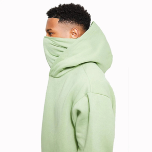 Sweat-shirt à capuche en molleton vert uni surdimensionné pour homme avec design de masque, vêtement décontracté pour l'automne - Product Image 5