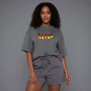 Conjunto de 2 Piezas Personalizado de Algodón 100% para Mujer, Estilo Casual de Verano, Estilo Urbano, Sólido, por Encima de la Rodilla, con Logotipo Impreso Personalizado, Talla Grande - Product Image 1