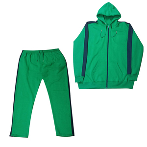 Ensemble deux pièces tendance pour femme : pull à capuche chaud et respirant en maille, style sport décontracté, collection automne - Product Image 6