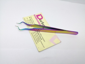 Pince à cils professionnelle multicolore arc-en-ciel à prise large pour isolation des cils, outil d'extension de cils, pince à faux cils - Product Image 1