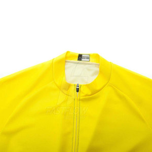 Conjunto de Jersey y Pantalones Cortos de Ciclismo de Poliéster Transpirable y Cómodo para Hombre, Ropa Deportiva para Exteriores, Diseño Premium, Uniforme de Ciclismo - Product Image 6