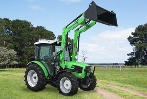 รถแทรกเตอร์ Deutz-Fahr 6160 ขับเคลื่อน 4 ล้อ กำลัง 160 แรงม้า สำหรับงานหนัก เครื่องยนต์ดีเซล พร้อมห้องโดยสาร ระบบไฮดรอลิก แข็งแรง ทนทาน เหมาะสำหรับงานเกษตร - Product Image 5