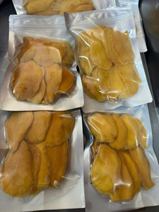Rodajas de Mango Seco Dulce de Vietnam, Cortadas a Mano, Envasadas al Vacío, 13 Unidades, Forma Alargada, Fruta Deshidratada - Product Image 4