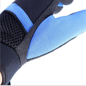 Gants de motocross personnalisés, gants de vélo durables pour les sports de VTT et les activités de course en plein air - Product Image 5