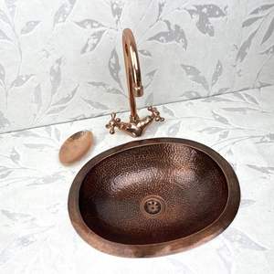 Lavabo Decorativo de Latón de Primera Calidad, Lavabo de Lujo para Baño, Acabado Dorado para Interiores de Hogares, Hoteles y Restaurantes - Product Image 1