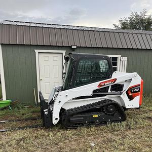 Cargadora compacta de orugas Bobcat T450, cargadora de dirección deslizante original con motor Cummins y bomba, tipo de cargador frontal disponible para la venta. - Product Image 1