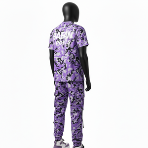 Conjunto de camiseta y pantalón de camuflaje morado para hombre, 240 GSM, poliéster y spandex premium, transpirable, con impresión de logotipo personalizado, 2 piezas. - Product Image 5