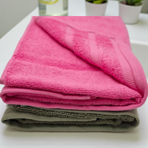 Serviette de toilette personnalisée avec logo, 100 % coton, ultra douce, séchage rapide, certifiée Oeko-Tex, luxe, hôtel, spa, salon, cadeau, vente en gros - Product Image 4