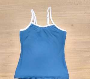 Débardeur noir à fines bretelles pour femmes grandes tailles, couleur unie, décontracté, pour l'été, respirant, en polyester tricoté écologique - Product Image 3