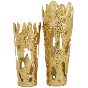 Jarrón de Metal de Diseño Portátil con Forma de Florero para Hogares Urbanos, que Aporta una Presencia Decorativa Distintiva, Jarrón para Celebraciones - Product Image 5