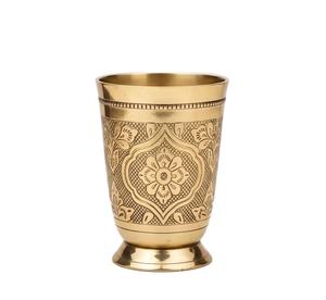 Verre à eau en laiton gravé de qualité supérieure, fait à la main, gravé, pour la cuisine, la salle à manger, les boissons ayurvédiques, articles de bien-être - Product Image 1