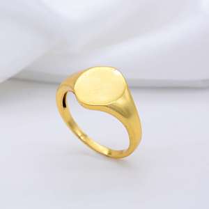 Anillo Minimalista de Latón con Baño de Oro de 18k, Anillo Ovalado Liso para el Dedo Anular, Anillo al por Mayor para Hombre - Product Image 5