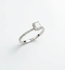 Anillo de Compromiso y Propuesta de Matrimonio con Diamante Cultivado en Laboratorio con Corte Cojín, Certificado IGI, Engaste Peron, Oro Sólido de 14K/18K, Anillo con Halo Oculto - Product Image 1