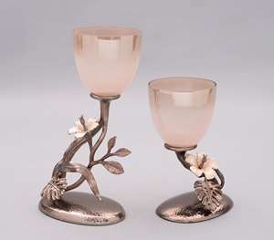 เชิงเทียนแก้วทันสมัยพร้อมฐานโลหะรูปผู้หญิงโยคะแบบนามธรรม สำหรับตกแต่งบ้านและโต๊ะ - Product Image 5