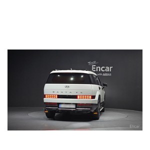 Hyundai Santa Fe HEV 1.6 4WD 2023, 10,926 km, con Caja de Cambios Automática, Asientos de Cuero, Cámara Trasera, Volante a la Izquierda - Product Image 4