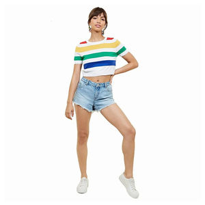 T-shirt court à manches courtes pour femme en jersey doux, coupe ajustée, tendance estivale, style streetwear - Product Image 5