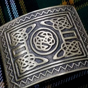 Hebilla de cinturón para kilt con nudo celta en espiral para hombre, acabado antiguo/hebillas celtas para kilt de las Tierras Altas, accesorios tradicionales para tartán - Product Image 5