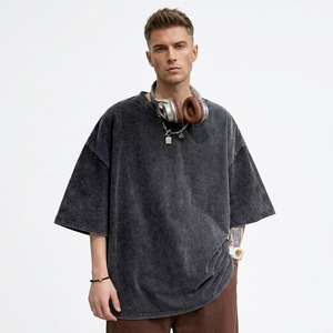 เสื้อยืดคอกลมแขนสั้นทรงเข้ารูปสีดำสำหรับผู้ชาย ผ้าฝ้ายเจอร์ซีย์ 100% สีพื้นเรียบ ทอแบบธรรมดา ความยาวปกติ - Product Image 6