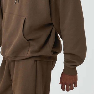 Sweat à capuche graphique tendance OEM en polaire légère pour l'hiver, style urbain, motifs uniques avec impressions en relief durables - Product Image 3