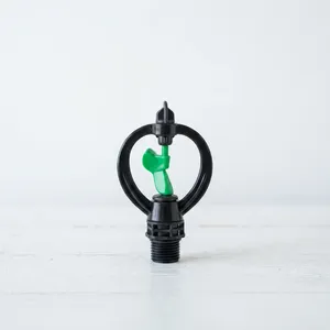 Arroseur papillon rotatif à 360° en plastique de haute qualité pour l'irrigation des jardins, des pelouses et des terres agricoles - Product Image 3