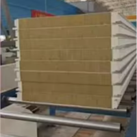 Panneau sandwich QCF177 en laine de roche avec bordure en PU et plaque d'acier pour toiture/mur de bâtiment en structure métallique – Matériau de construction
