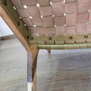 Chaise de salle à manger marocaine artisanale en bois massif, écologique, design artisanal, assise en cuir tressé, structure moderne, pour la maison, le bureau ou la salle à manger - Product Image 5