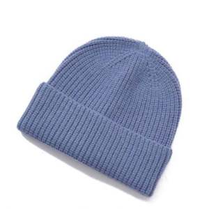 Fashion Wholesale Custom Embroidery Logo Solid Color Acrylic Fiber Warm Winter <b>Beanie</b> with Custom logo Knit <b>Hat</b> Warm Caps - Product Image 4