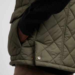Gilet isolant élégant pour homme avec tissu de qualité supérieure et design confortable, idéal pour les températures froides, commande en gros - Product Image 4