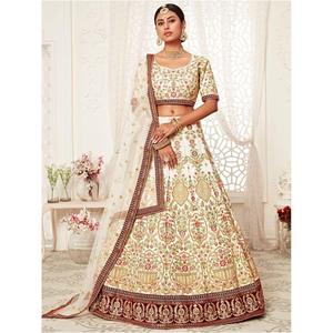 Tenue de mariage en soie brodée blanc cassé enchanteur Lehenga Choli - Product Image 1