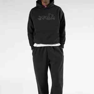 เสื้อฮู้ดดี้ผู้ชายแบบมีซิป น้ำหนักเบา ประดับเพชรเทียม แบบสั่งทำพิเศษ ไซส์ใหญ่ สไตล์สตรีทแวร์ ผลิตโดย OEM ดีไซน์โดดเด่น - Product Image 2