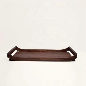 Plateau de service rectangulaire en bois Harvest Hearth avec poignées, design minimaliste, couleur unie, durable, pour le service du café et du thé - Product Image 4