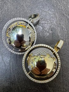 Colgante de Moissanita Giratorio con Diseño de Globo, Chapado en Oro sobre Plata 925, Estilo Hip Hop, Colgante Bling para Raperos, Regalo para Ella - Product Image 2