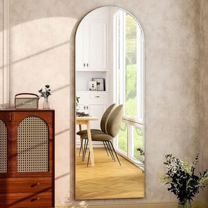 Miroir sur pied arqué pleine longueur 64"x21" avec cadre en bois argenté - Product Image 2