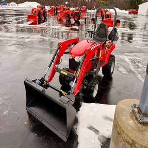 Tracteur agricole à roues Massey Ferguson GC1723EB 35HP 4WD de qualité supérieure avec moteur et boîte de vitesses en stock, meilleur prix, livraison rapide - Product Image 2