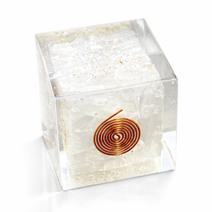 Cube de cristal d'orgone en sélénite naturelle avec générateur d'énergie en spirale de cuivre 5-6 CM, style amour, pierre décorative de guérison faite à la main - Product Image 2