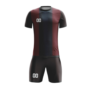 Uniforme de Fútbol Personalizado para Entrenamiento Deportivo, 100% Poliéster, Impresión por Sublimación, Transpirable - Product Image 5