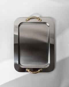 Plateau de service en métal au design unique pour la maison, la cuisine, les restaurants, la restauration, les buffets et l'utilisation quotidienne dans le secteur de la restauration, à un prix raisonnable - Product Image 4