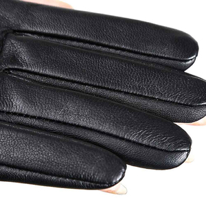 ถุงมือหนังจากปากีสถาน บริการ OEM ราคาขายส่ง ถุงมือหนังแบบเต็มนิ้วสำหรับผู้หญิง แบรนด์ใหม่ - Product Image 5